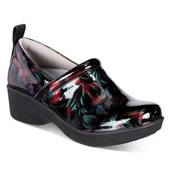 Giani Bernini Shoes - Giani Bernini Memory Foam Cavvell Clogs -9.5